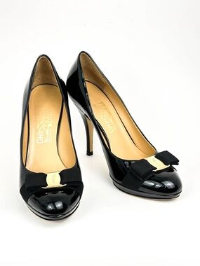Salvatore Ferragamo Pumps- Size 8.5